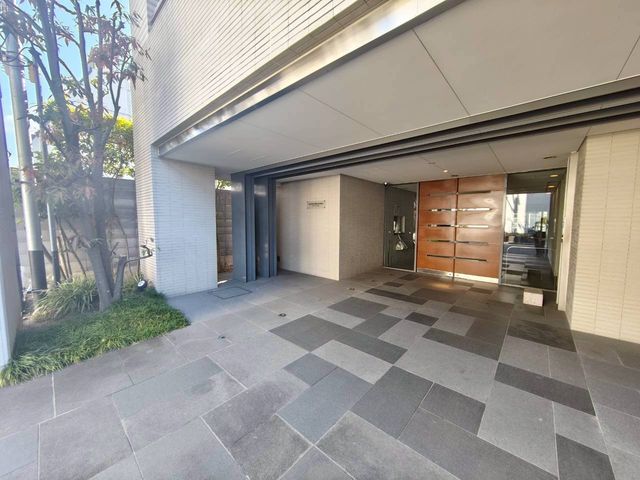 ޗǌޗǎs{3ڂ̒Ã}ṼGgX