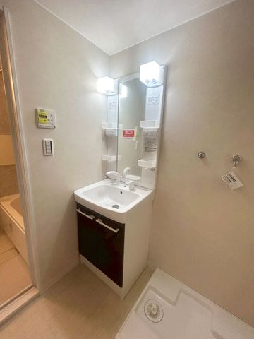 ޗǌޗǎs{2ڂ̒Ã}V̐ʑEʏ