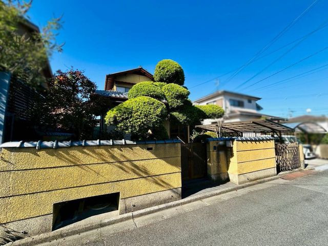 �ޗǌ��ޗǎs�Z��Β�3���ڂ̓y�n�̌��n�y�n�ʐ^