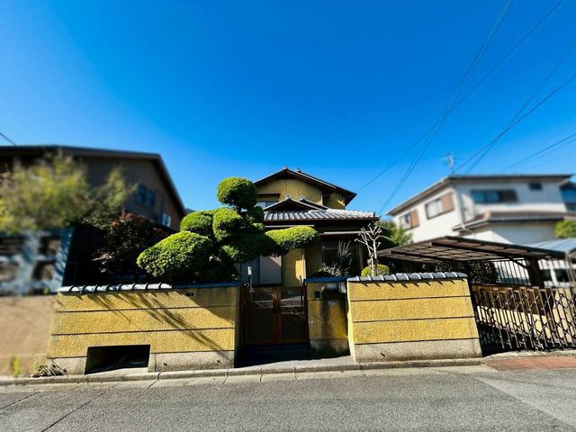 �ޗǌ��ޗǎs�Z��Β�3���ڂ̓y�n�̌��n�y�n�ʐ^