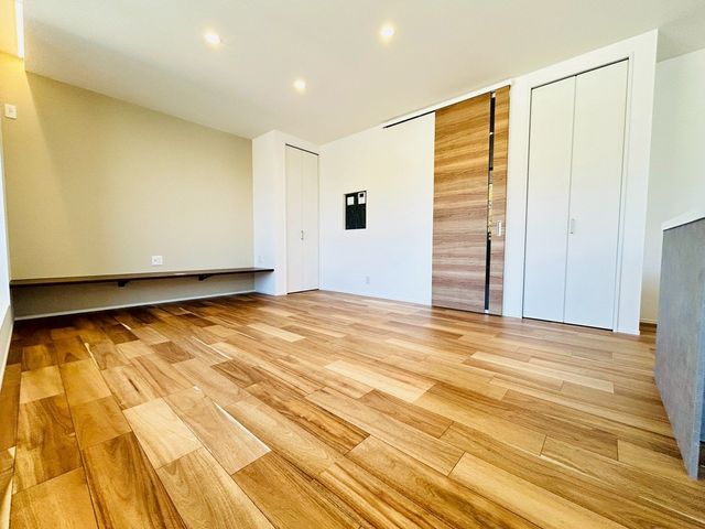 ޗǌsPu ̐VzˌẴrO