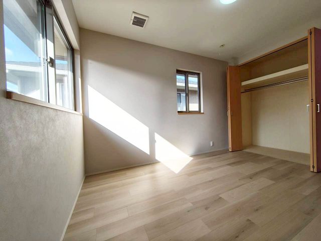 ���s�{���y�S���ؒ�����9���ڂ̒��È�ˌ��Ă̂��̑�����