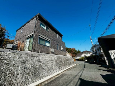 �ޗǌ��ޗǎs�ێR1���ڂ̒��È�ˌ��Ă̌��n�O�ώʐ^