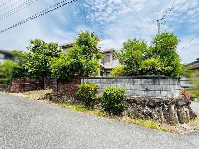 �ޗǌ��ޗǎs��ブ�u3���ڂ̓y�n�̌��n�y�n�ʐ^