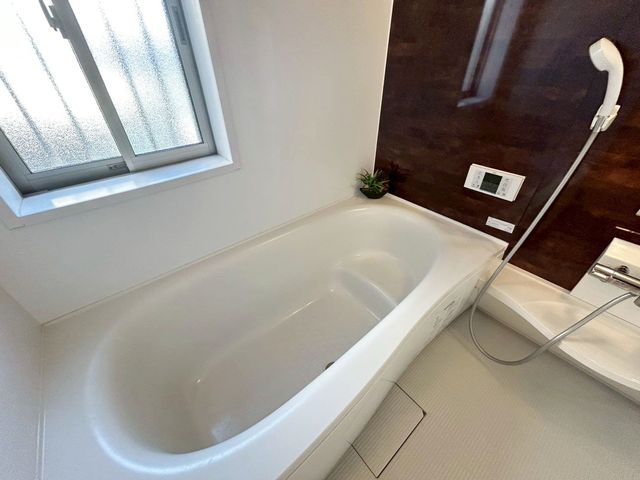 �ޗǌ��ޗǎs���𐼒�1���ڂ̒��È�ˌ��Ă̂��̑�����