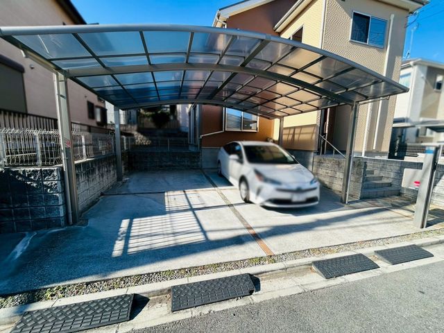 �ޗǌ��ޗǎs���𐼒�1���ڂ̒��È�ˌ��Ă̂��̑�����