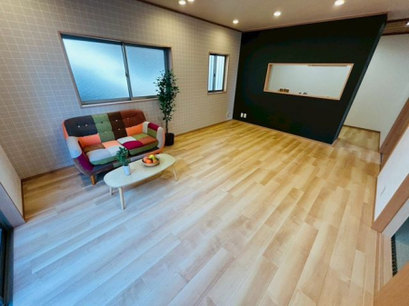 �ޗǌ��ޗǎs���𐼒�1���ڂ̒��È�ˌ��Ă̂��̑�����