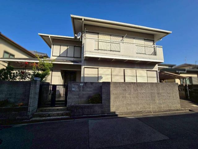 �ޗǌ��ޗǎs��i�䒬 �̓y�n�̌��n�y�n�ʐ^