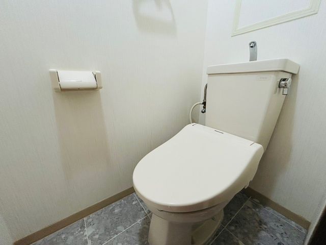 �ޗǌ�����s�厚���� �̒��Ã}���V�����̃g�C��