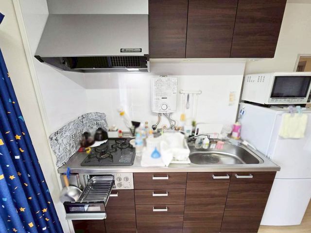 �ޗǌ��ޗǎs���ؒҒ� �̒��Ã}���V�����̃L�b�`��