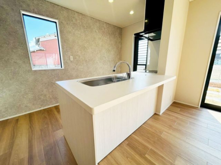 �ޗǌ��k����S�L�˒��厚�O�g �̒��È�ˌ��ẴL�b�`��