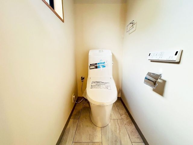 �ޗǌ��k����S�L�˒��厚�O�g �̒��È�ˌ��Ẵg�C��