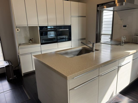 �ޗǌ��ޗǎs���o�����u1���ڂ̒��È�ˌ��ẴL�b�`��