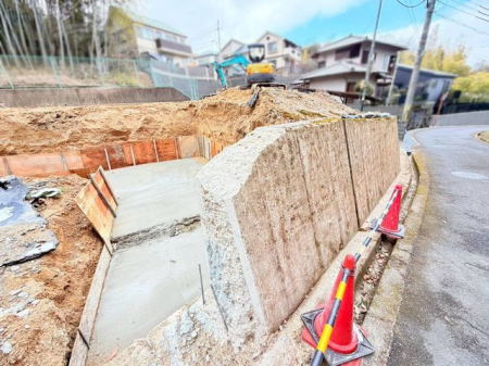 �ޗǌ�����s�㒬 �̓y�n�̌��n�y�n�ʐ^