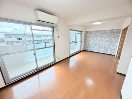 �ޗǌ���a���c�s�厚�����` �̒��Ã}���V�����̃��r���O