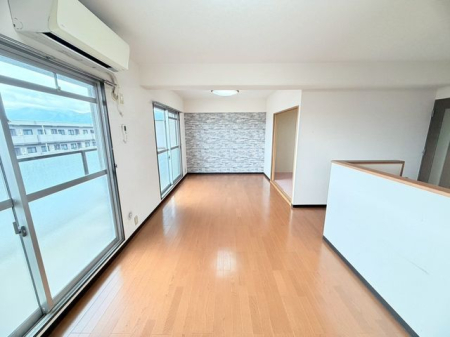 �ޗǌ���a���c�s�厚�����` �̒��Ã}���V�����̃��r���O