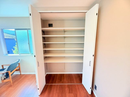 �ޗǌ�����s�Ғ� �̐V�z��ˌ��Ă̎��[