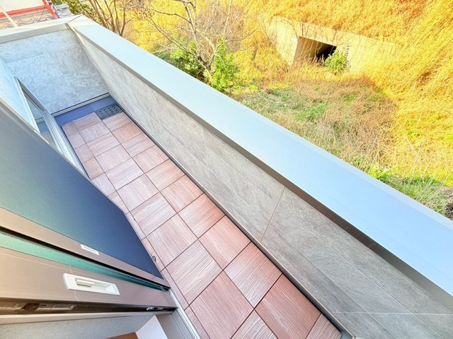 �ޗǌ�����s�Ғ� �̐V�z��ˌ��Ẵo���R�j�[