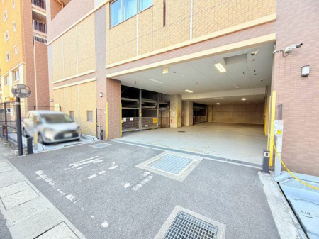 �ޗǌ�����s�R��V�� �̒��Ã}���V�����̒��ԏ�