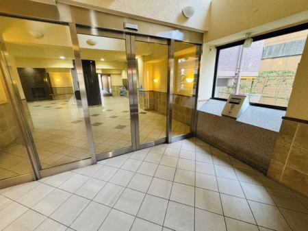 �ޗǌ����Ŏs���c��1���ڂ̒��Ã}���V�����̃G���g�����X