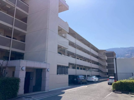 �ޗǌ�����s�����P�u �̒��Ã}���V�����̌��n�O�ώʐ^