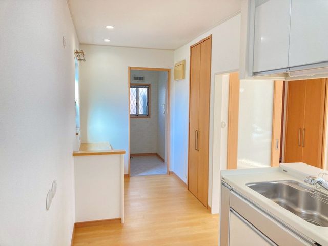 �ޗǌ�����s�������2���ڂ̒��È�ˌ��ẴL�b�`��