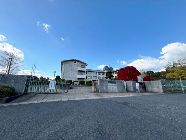 �ޗǌ��k����S��q���F���u1���ڂ̓y�n�̎��ӊ�