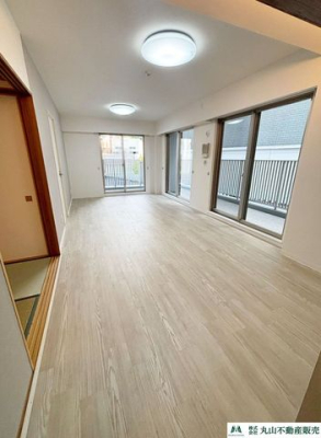 ���{���ʎs�D�꓌3���ڂ̒��Ã}���V�����̃��r���O