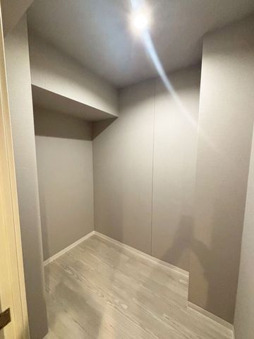 ���{���ʎs�D�꓌3���ڂ̒��Ã}���V�����̂��̑�����