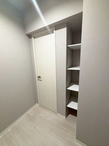 ���{���ʎs�D�꓌3���ڂ̒��Ã}���V�����̎��[