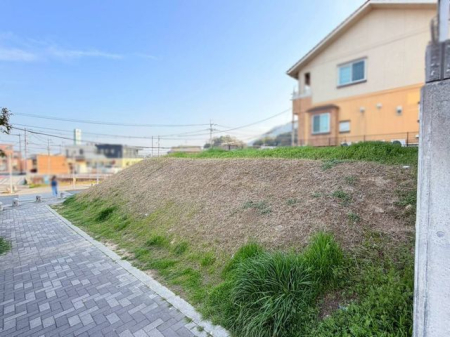 �ޗǌ����Ŏs���R��1���ڂ̓y�n�̌��n�y�n�ʐ^