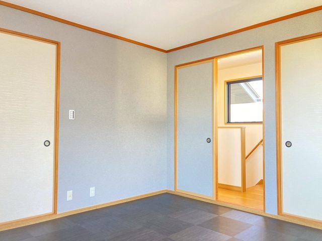 ���s�{���y�S���ؒ�����7���ڂ̒��È�ˌ��Ă̂��̑�