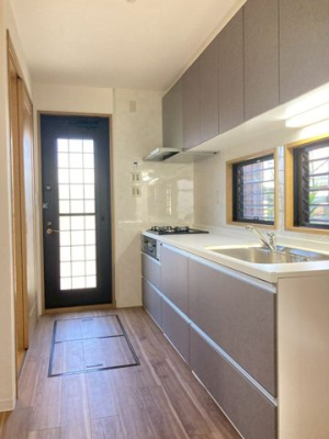 ���s�{���y�S���ؒ�����7���ڂ̒��È�ˌ��ẴL�b�`��