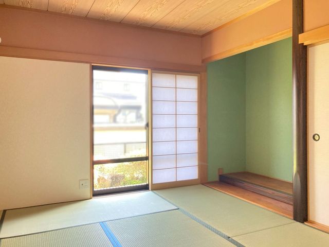 ���s�{���y�S���ؒ�����7���ڂ̒��È�ˌ��Ẵ��r���O