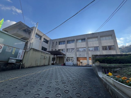 �ޗǌ�����s�������� �̒��È�ˌ��Ă̎��ӊ�