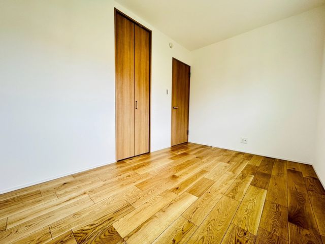 �ޗǌ�����s������ �̐V�z��ˌ��Ă̌���