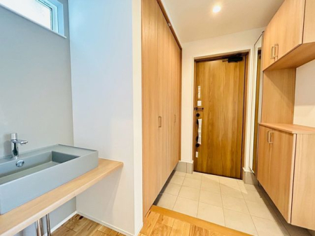 �ޗǌ�����s������ �̐V�z��ˌ��Ă̂��̑�����