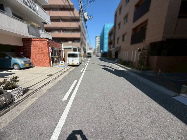 �ޗǌ��ޗǎs���厛������1���ڂ̒��Ã}���V�����̌��n�O�ώʐ^