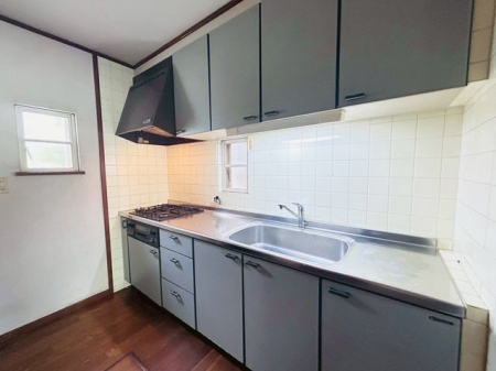 �ޗǌ��ޗǎs���m���� �̒��È�ˌ��ẴL�b�`��