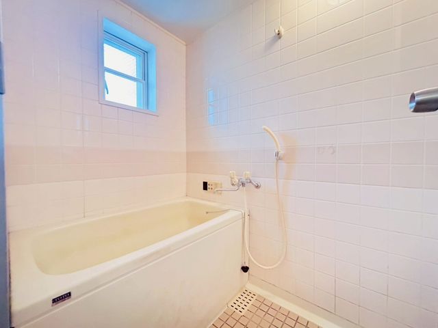 �ޗǌ��ޗǎs���m���� �̒��È�ˌ��Ă̗���