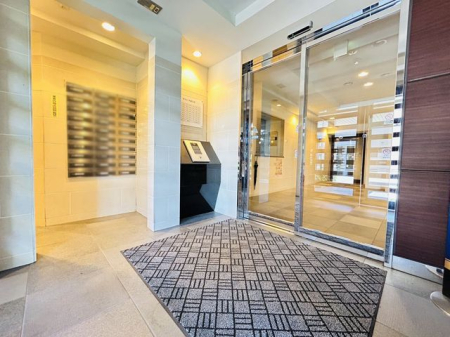 �ޗǌ��ޗǎs��{��3���ڂ̒��Ã}���V�����̃G���g�����X