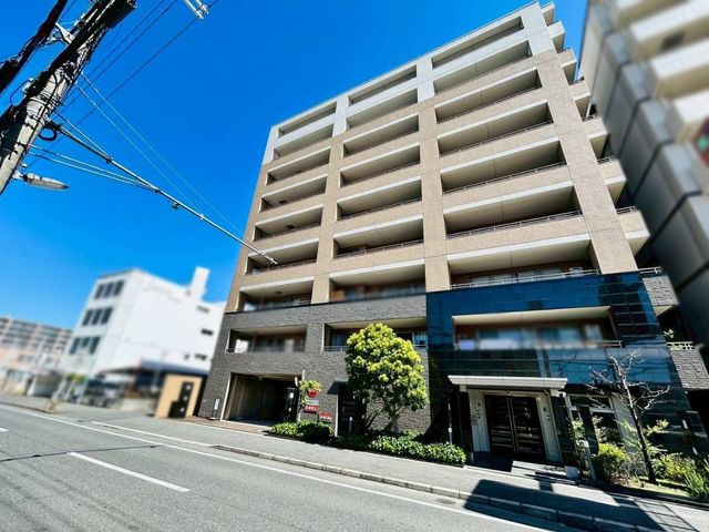 �ޗǌ��ޗǎs��{��3���ڂ̒��Ã}���V�����̌��n�O�ώʐ^