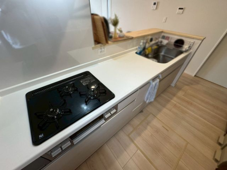 �ޗǌ������s�܏�쒬 �̒��È�ˌ��ẴL�b�`��