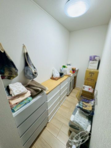 �ޗǌ������s�܏�쒬 �̒��È�ˌ��Ă̎��[