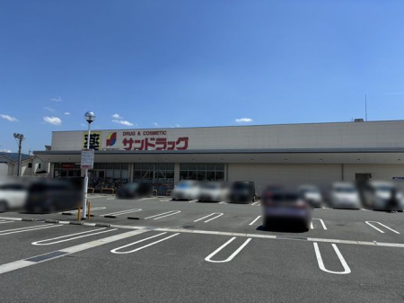 �ޗǌ��ޗǎs��i�䒬 �̓y�n�̎��ӊ�