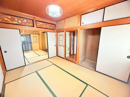 �ޗǌ��ޗǎs��i�䒬 �̒��È�ˌ��Ă̌���