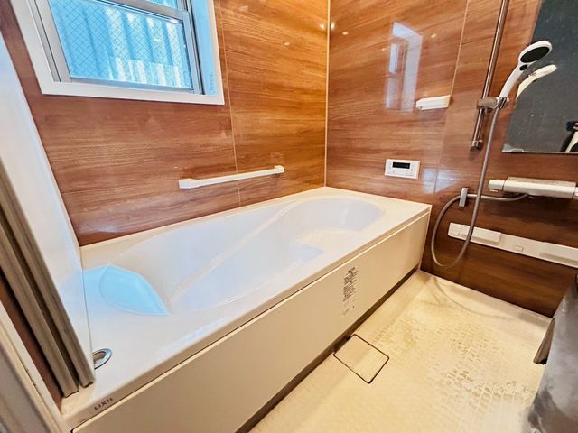 �ޗǌ���a�S�R�s���� �̒��È�ˌ��Ă̗���