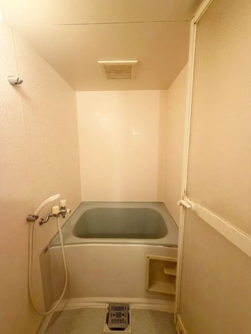 �ޗǌ���a�S�R�s���� �̒��Ã}���V�����̗���