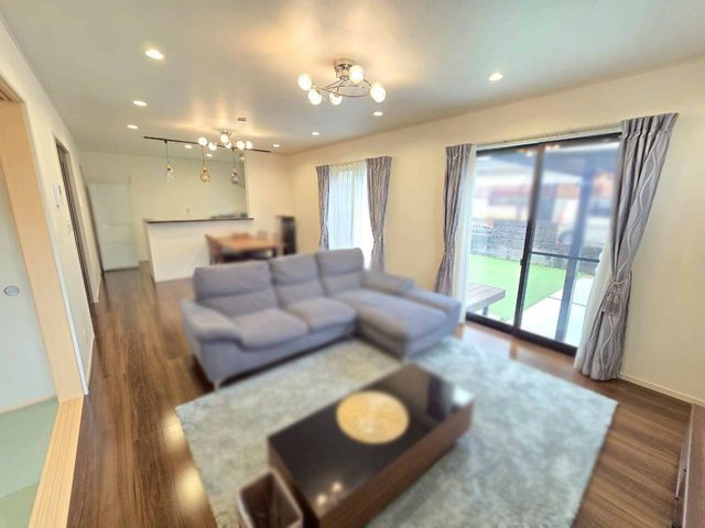 �ޗǌ���a�S�R�s��c�R�� �̒��È�ˌ��Ẵ��r���O