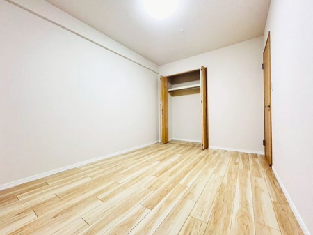 �ޗǌ������s���V��5���ڂ̒��Ã}���V�����̂��̑�����